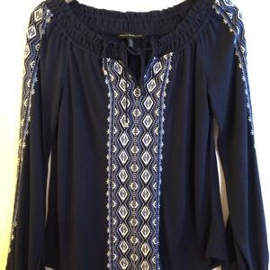 White House black market top